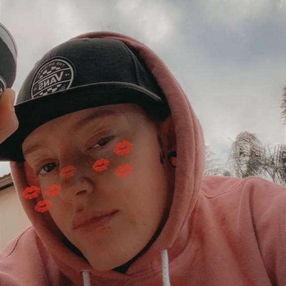 Profile Picture of Julia Genovese (@julagenovese45) on Poshmark