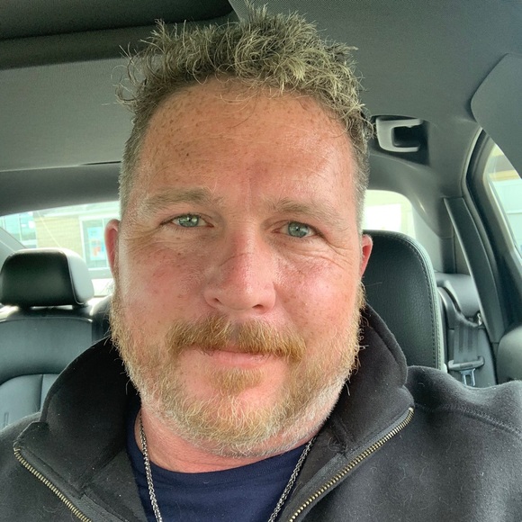 Jeremy Dellow - Poshmark Profile Picture of Jeremy Dellow (@jeremydellow) on Poshmark