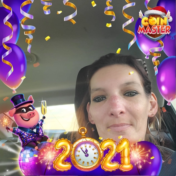 Profile Picture of Amanda Maule (@ilovecats4) on Poshmark