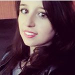 Profile Picture of Julie Bonhomme 🌹 (@julie_scarlett) on Instagram