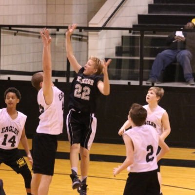 Profile Picture of Chad Lorenz (@chadlorenz5) on Twitter