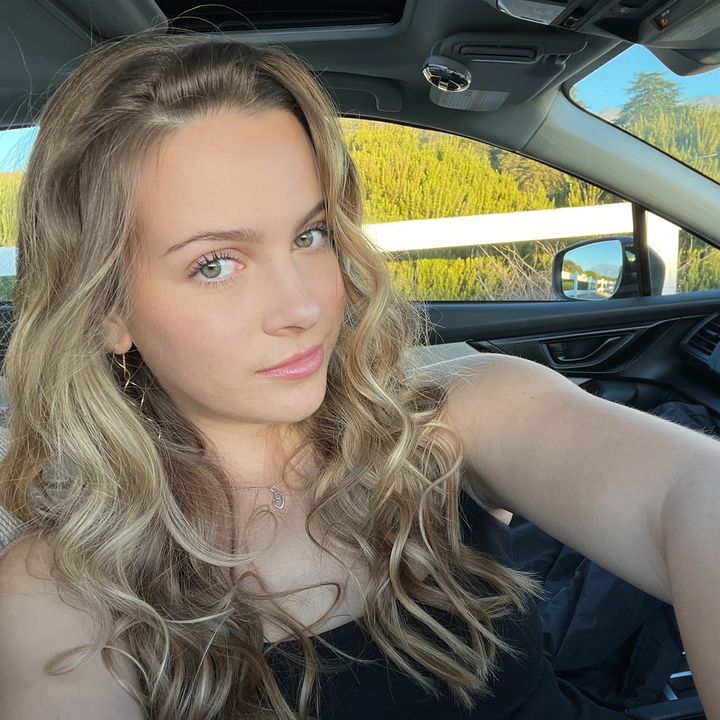 Profile Picture of jenna (@itsjenna.carlson) on Tiktok