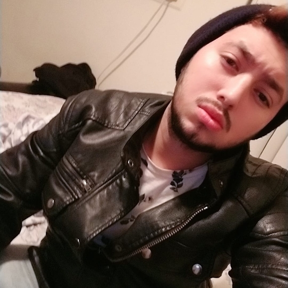 Profile Picture of Nestor Mikaelson (@mikaelsonnestor) on Poshmark