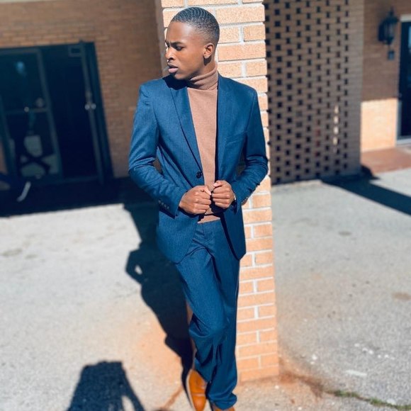 Profile Picture of Jonathan Grant (@egrant2101) on Poshmark