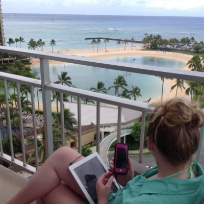 Profile Picture of Eileen (@eileen_sutton1) on Twitter