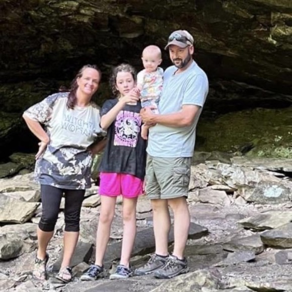 Profile Picture of Jonathan e Wilcox (@jwilcox86756) on Poshmark