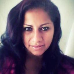 Profile Picture of LUCRECIA ALVARADO (@lucrecialetici) on Twitter