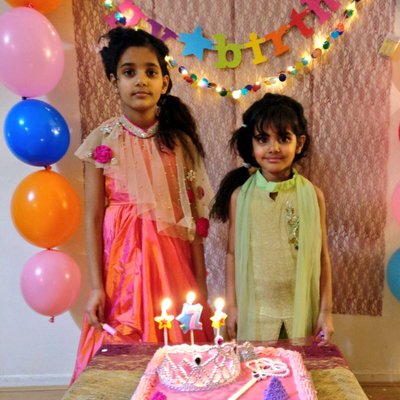Profile Picture of Reena Singh (@reenasingh131) on Twitter
