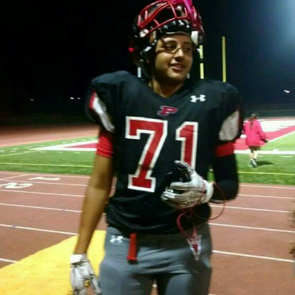 Profile Picture of Joel Trujillo (@joel86) on Poshmark