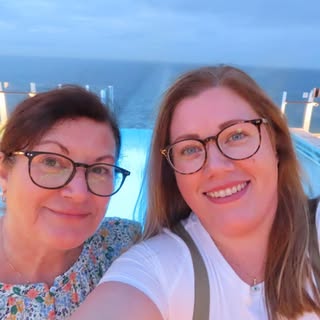 Profile Picture of Beth Whiting (@b.whiting) on Instagram