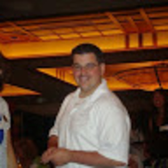 Profile Picture of Mike Warren (@firenice231) on Poshmark