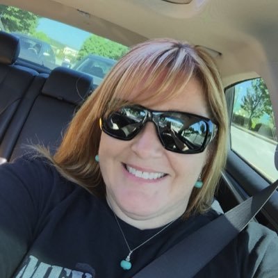 Profile Picture of Allison Best (@AllieMcBest) on Twitter