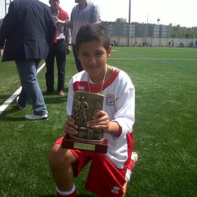 Profile Picture of John Edison (@johnedison19) on Twitter