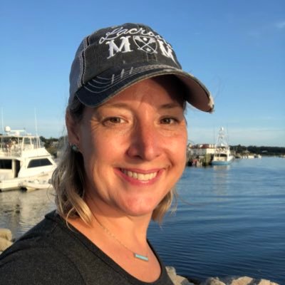 Profile Picture of Kate Wilcox (@mamawilcox2) on Twitter