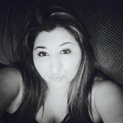 Profile Picture of Tina Campos (@tcampos1001) on Twitter