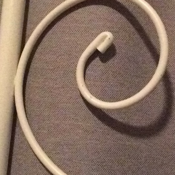 Profile Picture of Callie Rumney (@c_rumney) on Poshmark