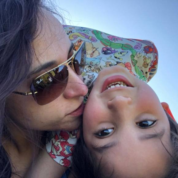 Profile Picture of Ana Gibbs (@anagi82) on Poshmark