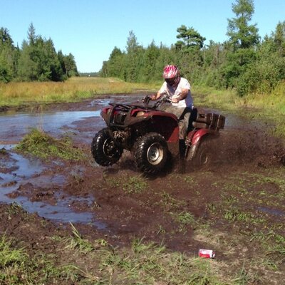 Profile Picture of Justin Searles (@searles0606) on Twitter