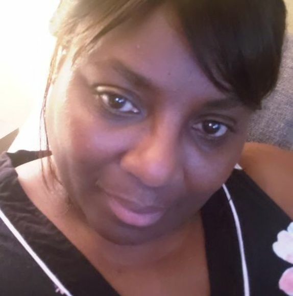 Louise Ransom - Poshmark Profile Picture of Louise Ransom (@louiseransom8) on Poshmark