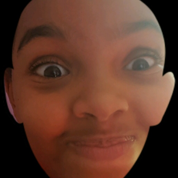 Profile Picture of Hirut Kebeed (@hhirut) on Poshmark