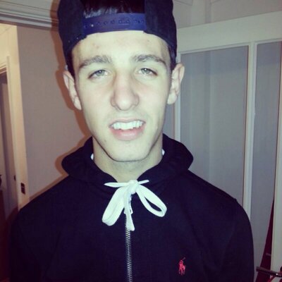 Profile Picture of Aaron Pash (@PashMaan) on Twitter