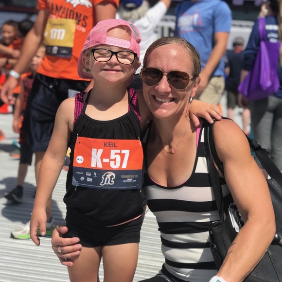 Profile Picture of Jennifer Jageman (@jennikeil) on Poshmark