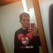 Profile Picture of Christopher Perdomo (@AlbatrossMac) on Youtube