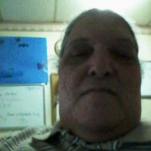 Profile Picture of Reginald Singleton (@reggiepatricia2) on Twitter