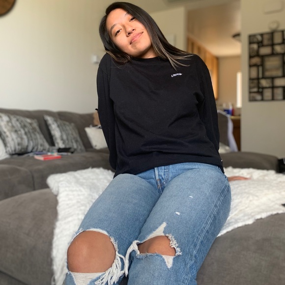 Profile Picture of Abi Amaro (@amaro99) on Poshmark