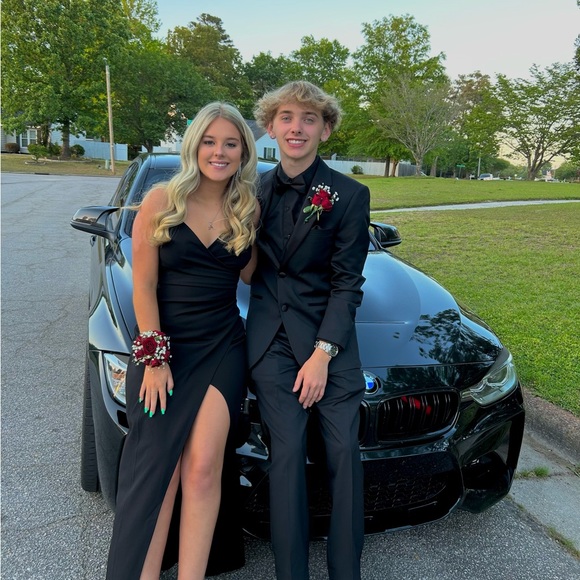 Profile Picture of Jakeb Whitby (@jakebwhitby) on Poshmark