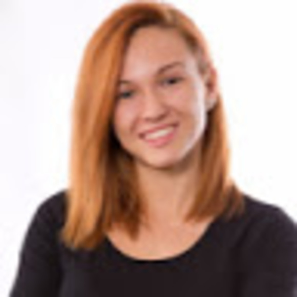 Profile Picture of Lenka Smith (@lenkasmith) on Poshmark