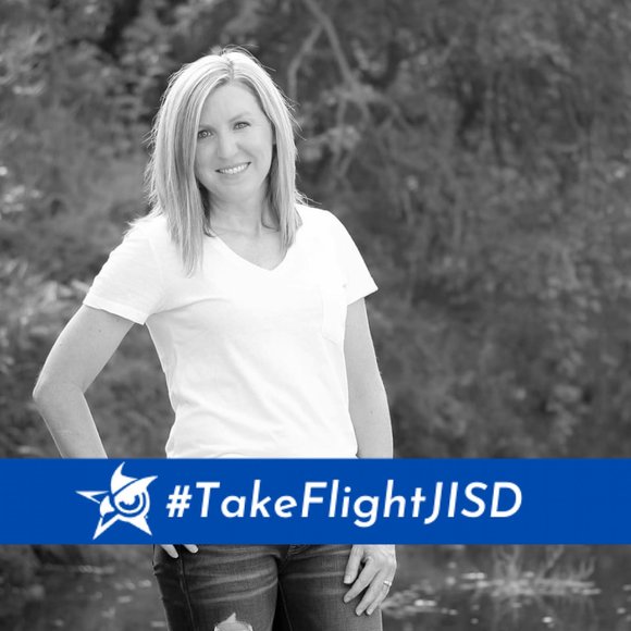 Profile Picture of Robin Combs (@rcombs123) on Poshmark