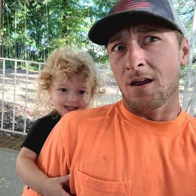 Profile Picture of Aaron Albrecht (@AaronAl72050386) on Twitter