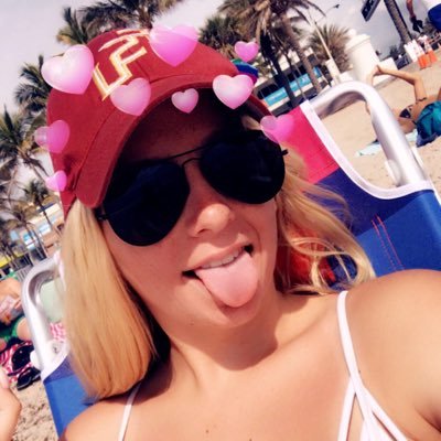 Profile Picture of T🌻 (@taylorbillups08) on Twitter