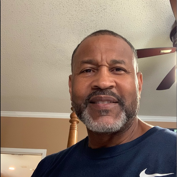 Profile Picture of Darrell Champion (@dchamp605845) on Poshmark
