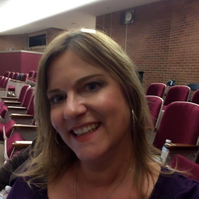 Profile Picture of Anne Marie Iwasyk (@anneiwasyk17) on Twitter