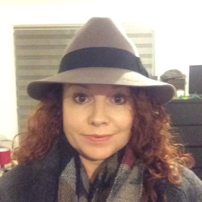 Profile Picture of Suzanne Wood (@SuzeGoMAD) on Twitter