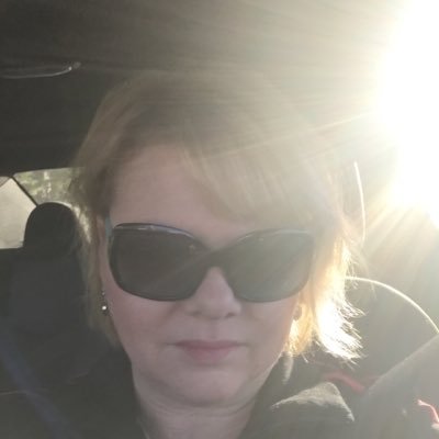 Profile Picture of Linda Norville Moles (@Sissi8264) on Twitter