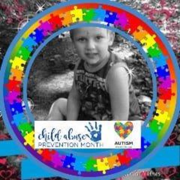 Profile Picture of Julie Zentz (@jujubee5300) on Poshmark