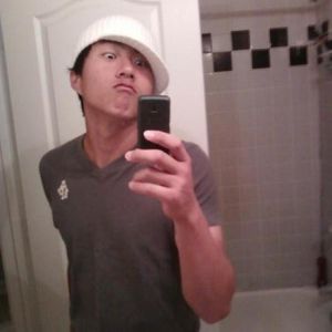Profile Picture of Roy Wang (@rsw13) on Myspace
