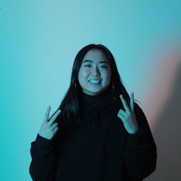 Profile Picture of Johanna Shieh (@ishyn) on Poshmark