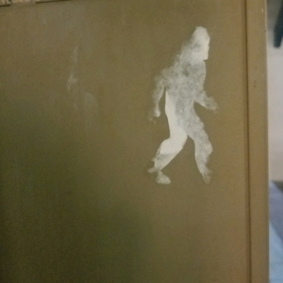 Profile Picture of Jorge Pulido (@upscalekicks) on Poshmark