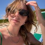 Profile Picture of Rebecca Alvarez (@bxalvarez) on Instagram