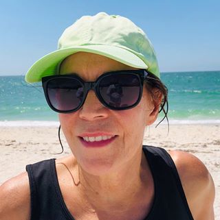 Profile Picture of Francine Hudak (@francine.hudak) on Facebook