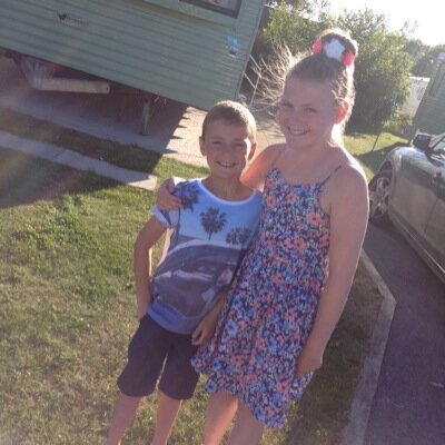 Profile Picture of Claire Lambert (@ernie1980) on Twitter