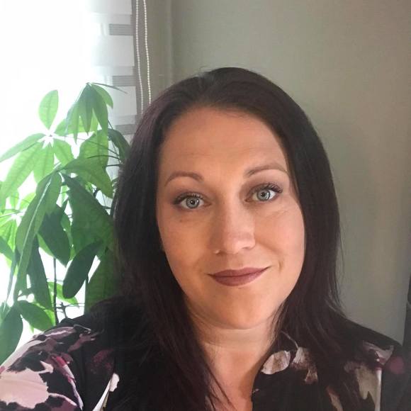 Profile Picture of Karine Pinard (@pkar23) on Poshmark