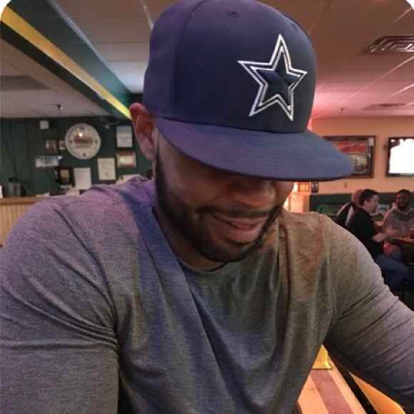 Profile Picture of Kyle Anthony (@kligz10) on Poshmark