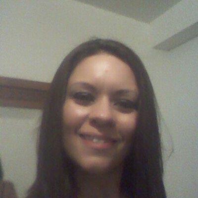 Profile Picture of Claudia Maxwell (@mamabearmdm) on Twitter