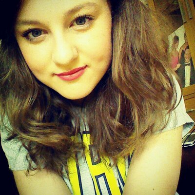 Profile Picture of Emma Eastwood (@mynamesemmamae) on Twitter