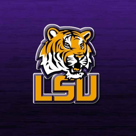 Brock Berryman - Poshmark Profile Picture of Brock Berryman (@brockberryman) on Poshmark